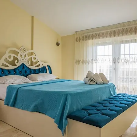 Splendid With Private Pool In Antalya
